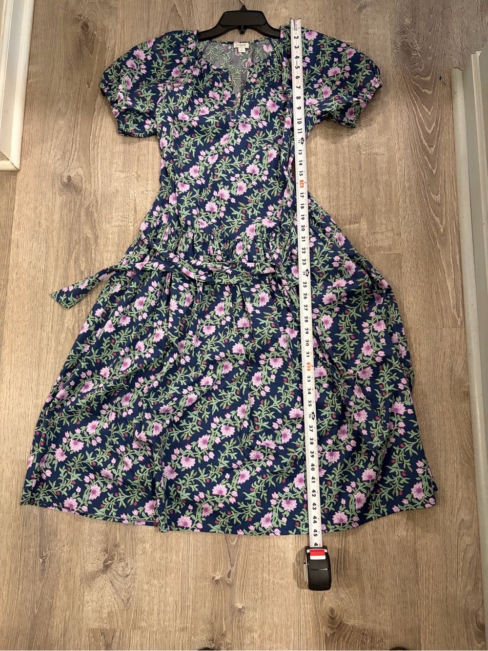 J Crew Puff-Sleeve Midi Dress in Navy and Lavender with pockets - Picture 6 of 6